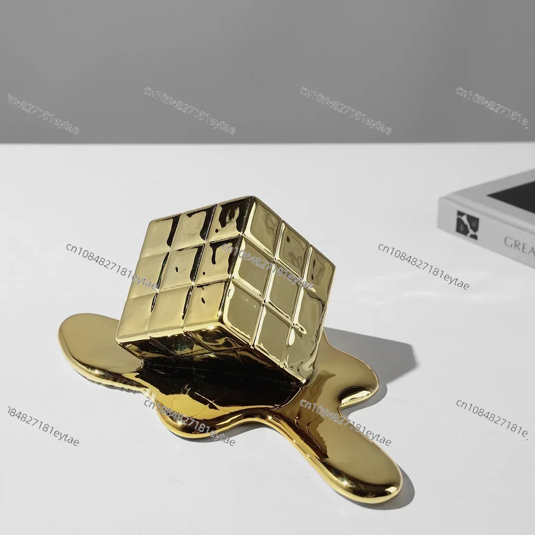 Golden Resin Geometric Cube -  - đánh giá và giá Resin Art Cube