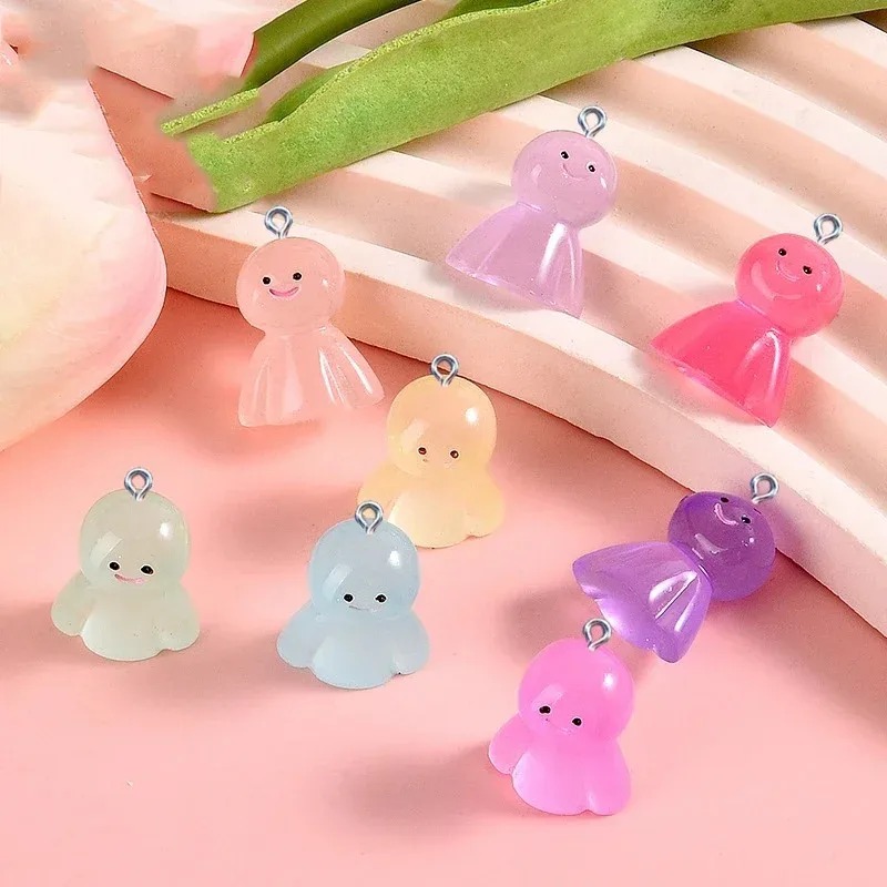 10Pcs Glow In Dark Cartoon Dol - đánh giá và giá Resin Art Craft