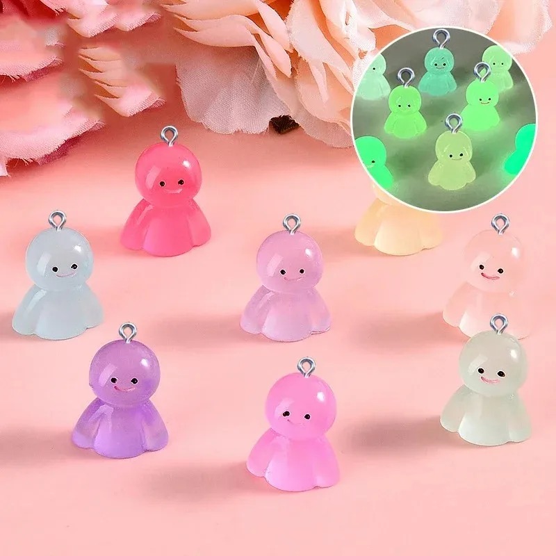 10Pcs Glow In Dark Cartoon Dol - đánh giá và giá Resin Art Craft