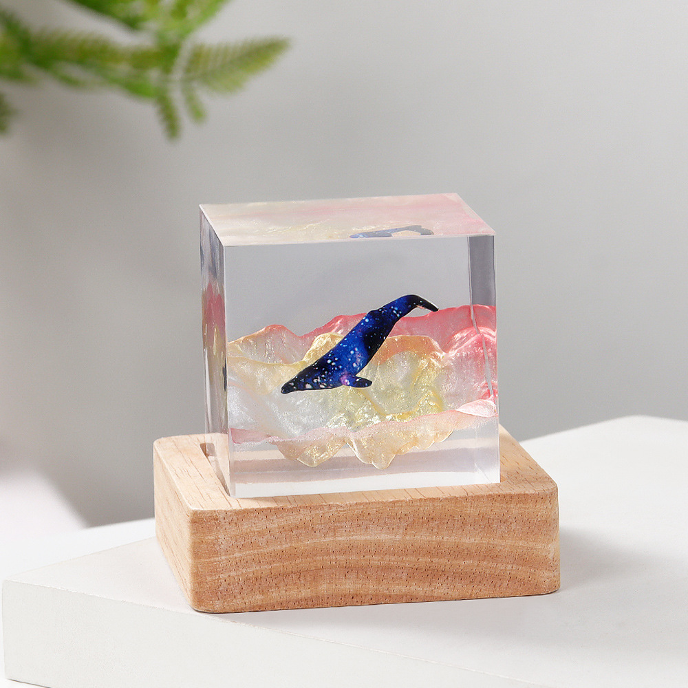 5cm Cube Organism Resin Table  - đánh giá và giá Resin Art Cube
