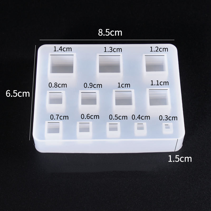 Dễ Thương Hạt Khối Lập Phương  - đánh giá và giá Resin Art Cube