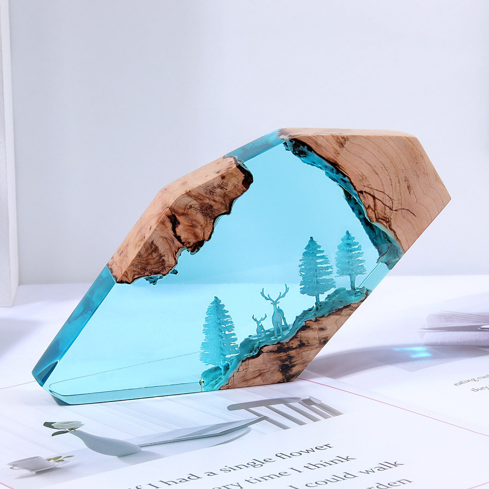 Forest Fairy Deer Desktop Art  - đánh giá và giá Resin Art Craft